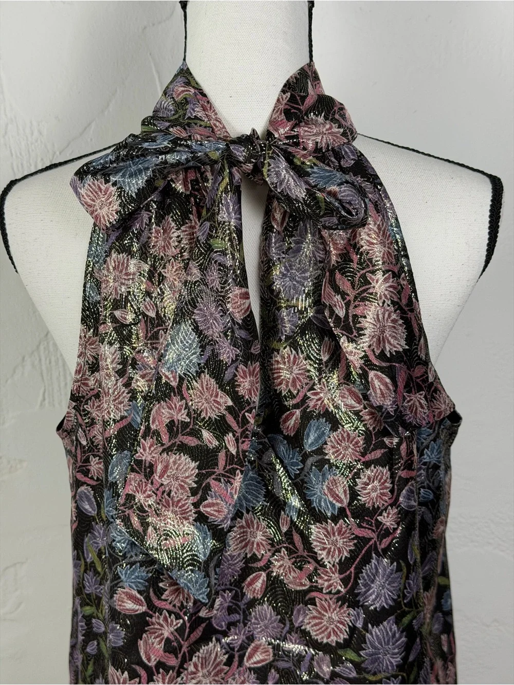 Gorgeous J. Crew Floral High-Neck Metallic Shine Halter - Feminine Beauty small